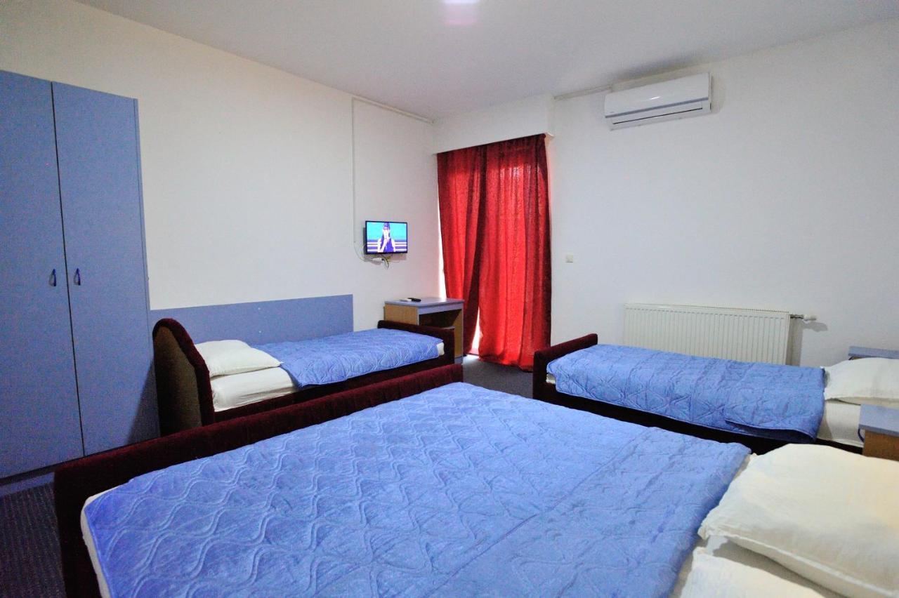 Hotel Lav 内乌姆 外观 照片
